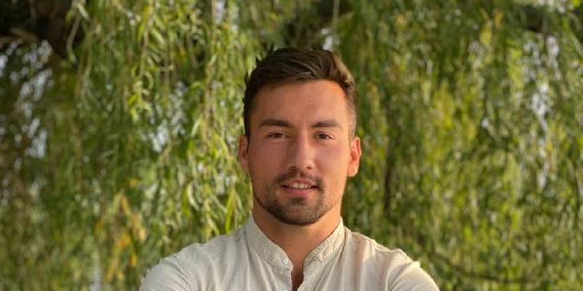Zambet de campion – Bogdan Baitoc la Clinica Implantologie Dr. Lorelei Nassar