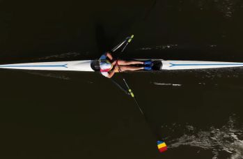 Mihai Chiruță, a iesit la antrenament pe Lacul Snagov impreuna cu sportivii din lotul olimpic de canotaj.